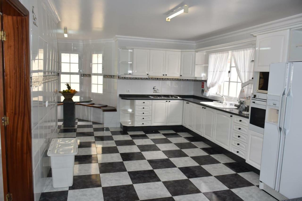 Mansion Almond - Sea, Sun And A Charming Refuge! Villa Paul do Mar  Bagian luar foto